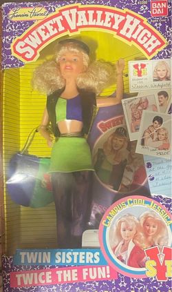 5 Days Super Special Sale! NEW Beautiful RARE collector’s edition VINTAGE DOLLS