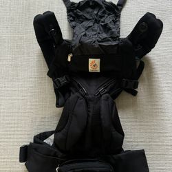 Boba And egrobaby baby carrier