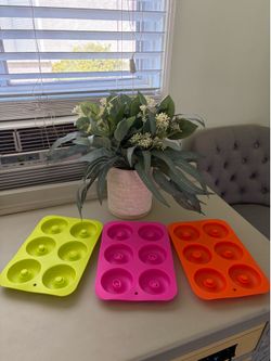 Silicone Donut Pans