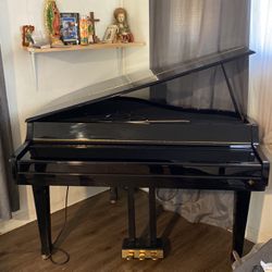 Baldwin Piano 