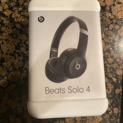 Beats Solo 4