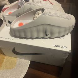 Nike Mind 001 Size 8.5 Men /10 Women