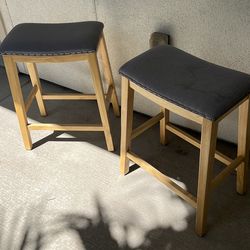 Counter stools 2 for $10