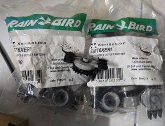 16x New Rain Bird EMT6XERI - 6 PorDrip Irrigation Manifold Parts Drip