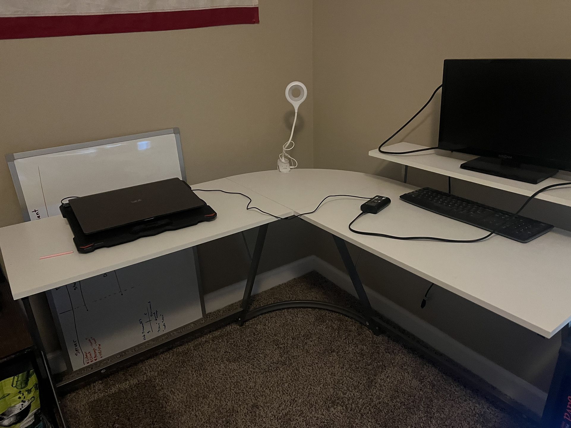 Corner Desk