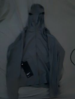 Grey lululemon pace breaker jacket