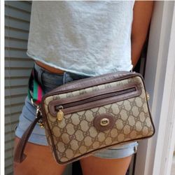 Authentic Vintage Gucci GG Monogram Supreme Clutch Wristlet Fanny Bum Waist Belt Crossbody Bag 