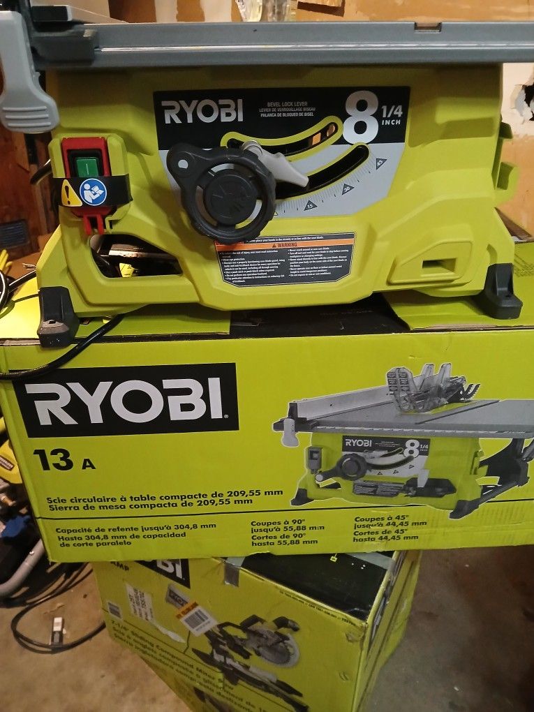 8 1/4 Ryobi table saw