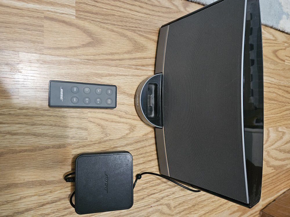 Bose Ipod Sounddock Speaker With Remote
