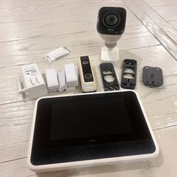 Vivint Camera And Monitor Package