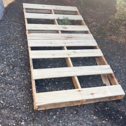 6 Foot Pallet 