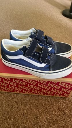 Old skool Vans size 3 in kids
