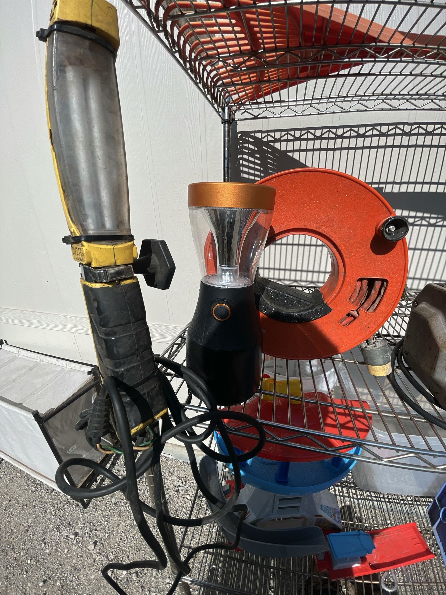 Duracell 2000 Lumen LED, 20 Inch Drum Extension Cord, And Portal Light.