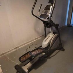 NordicTrack E 9.5i Elliptical