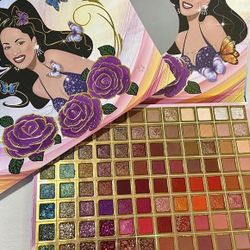 Paletas De Maquillaje Each $35