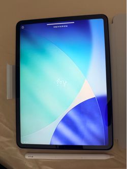 11” iPad Pro (1st Gen) Space Gray + Apple Pencil + Case