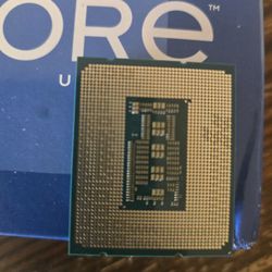 CPU Intel i7 13700f