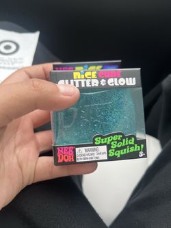 Glitter and glow blue needoh, authentic