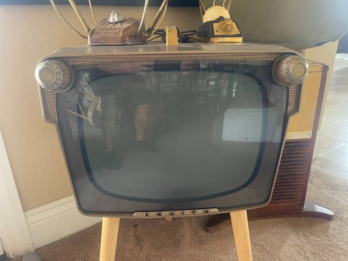 1950s Zenith Television portable TV stand.