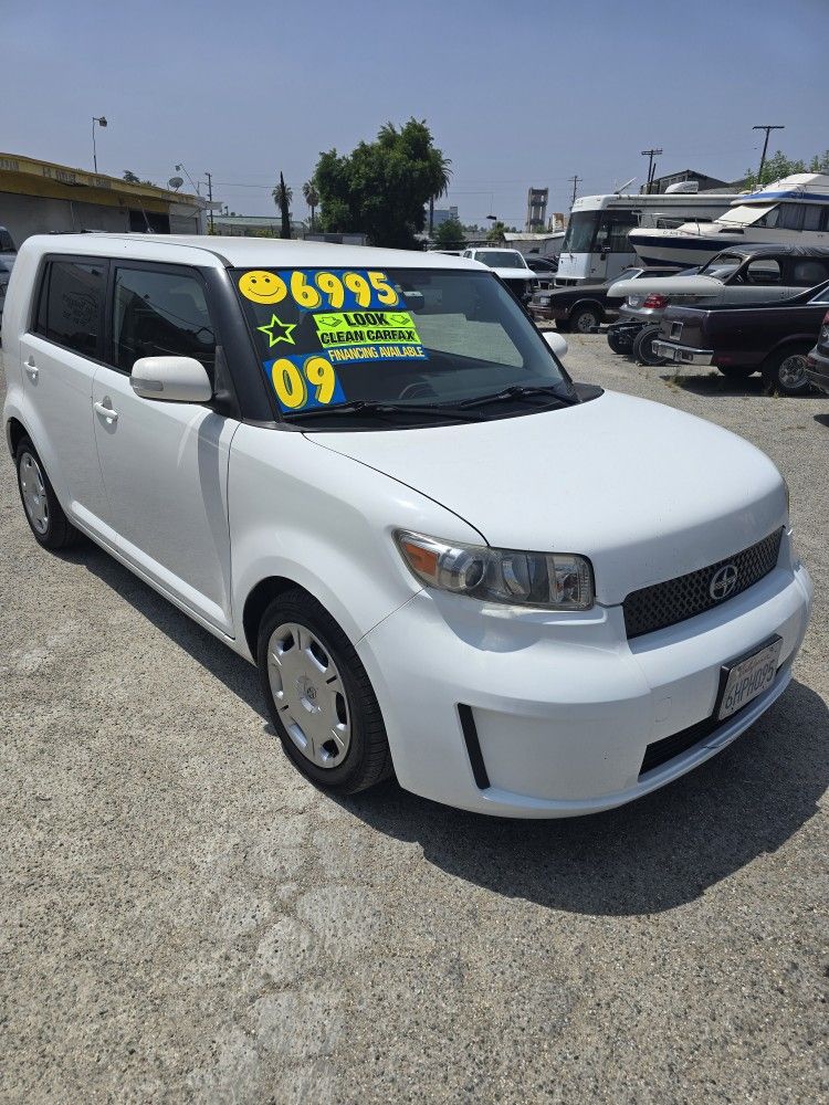 2009 Scion xB