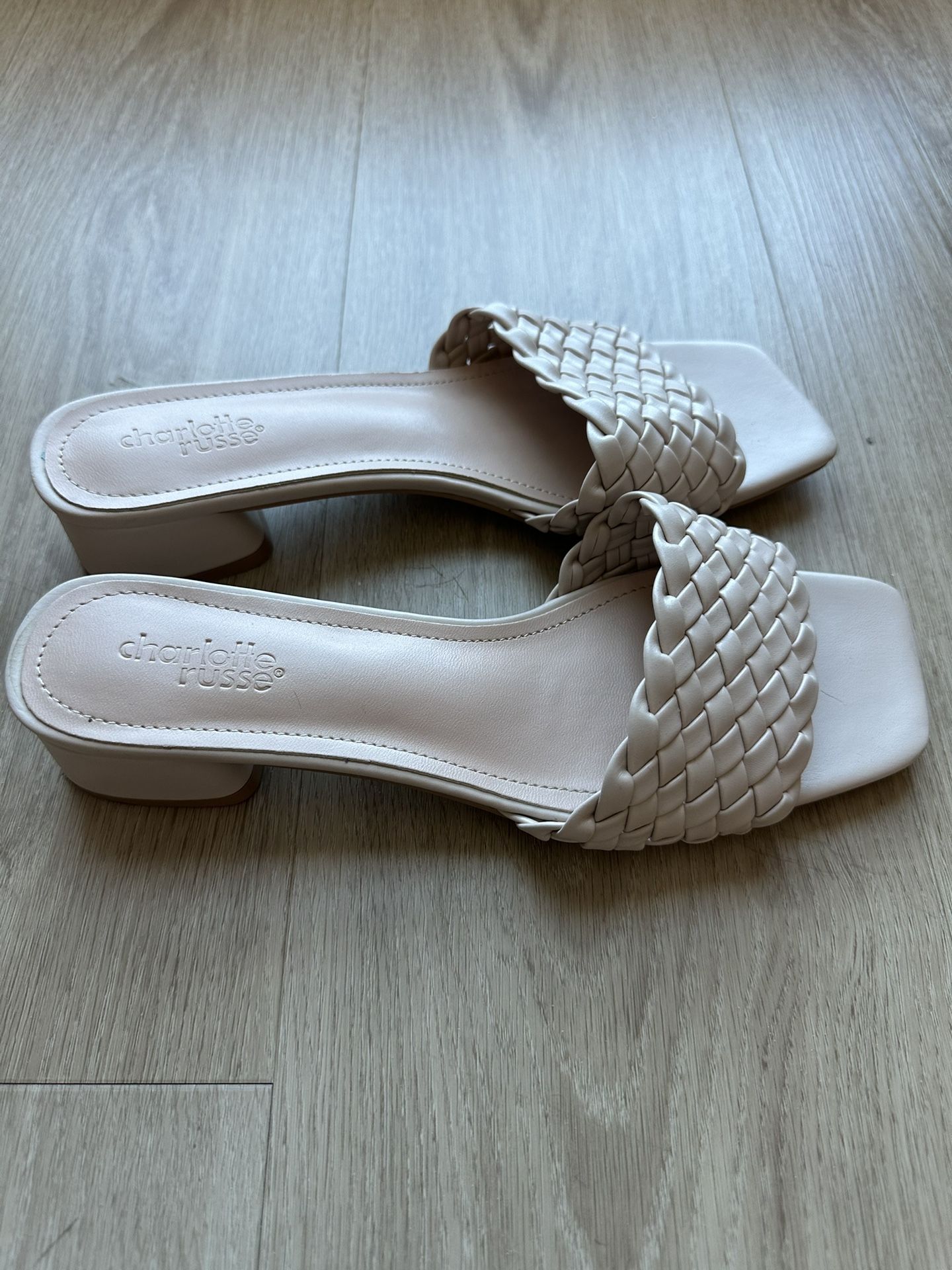 Women’s Sandals/ heels 