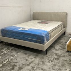 Queen Platform Bed Frame BLACK FRIDAY SALE!