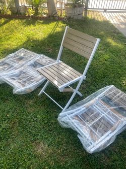 4-pack Folding Patio Bistro Chairs. Metal