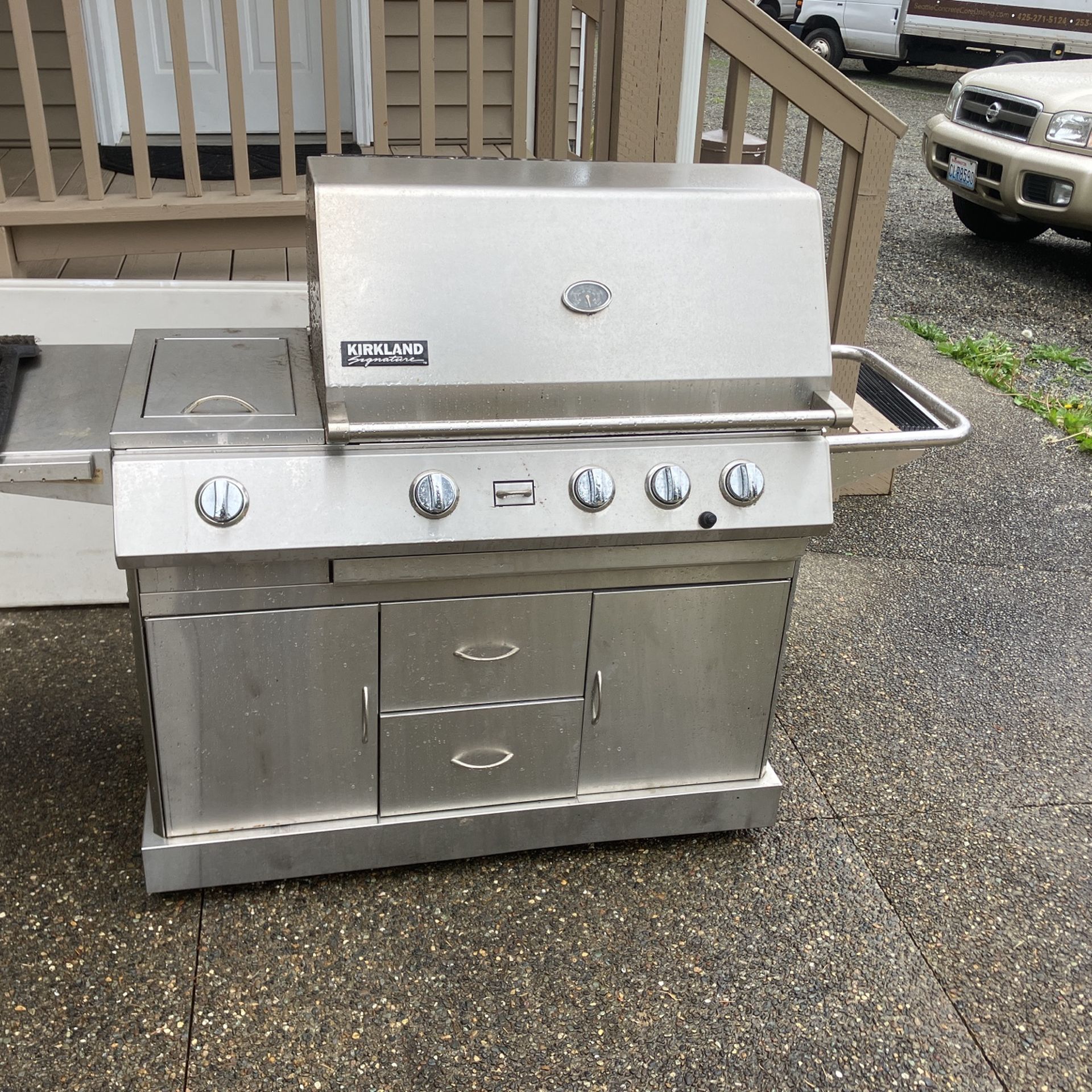 Propane BBQ Kirkland Costco for Sale in Edgewood, WA OfferUp