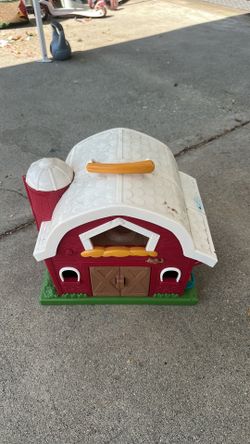 Battat Farm House