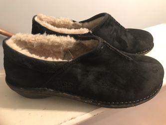 Women’s Ugg Shoe