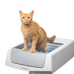 (Like New) PetSafe ScoopFree Automatic Litter Box + Steel Tray