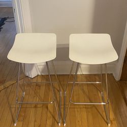 White And Chrome Barstools