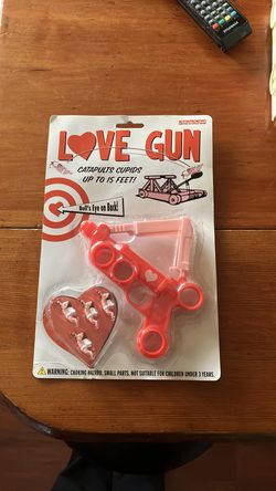 Vintage 2004 Love Gun