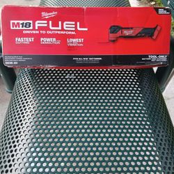 Milwaukee M18 Fuel Multi-tool