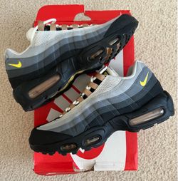 Nike Air Max 95 Yellow Strike Mens Size 9.5