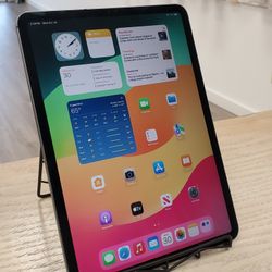 Apple IPad Air 4 Tablet - Great Deals In Town / Warranty Included for Peace of Mind