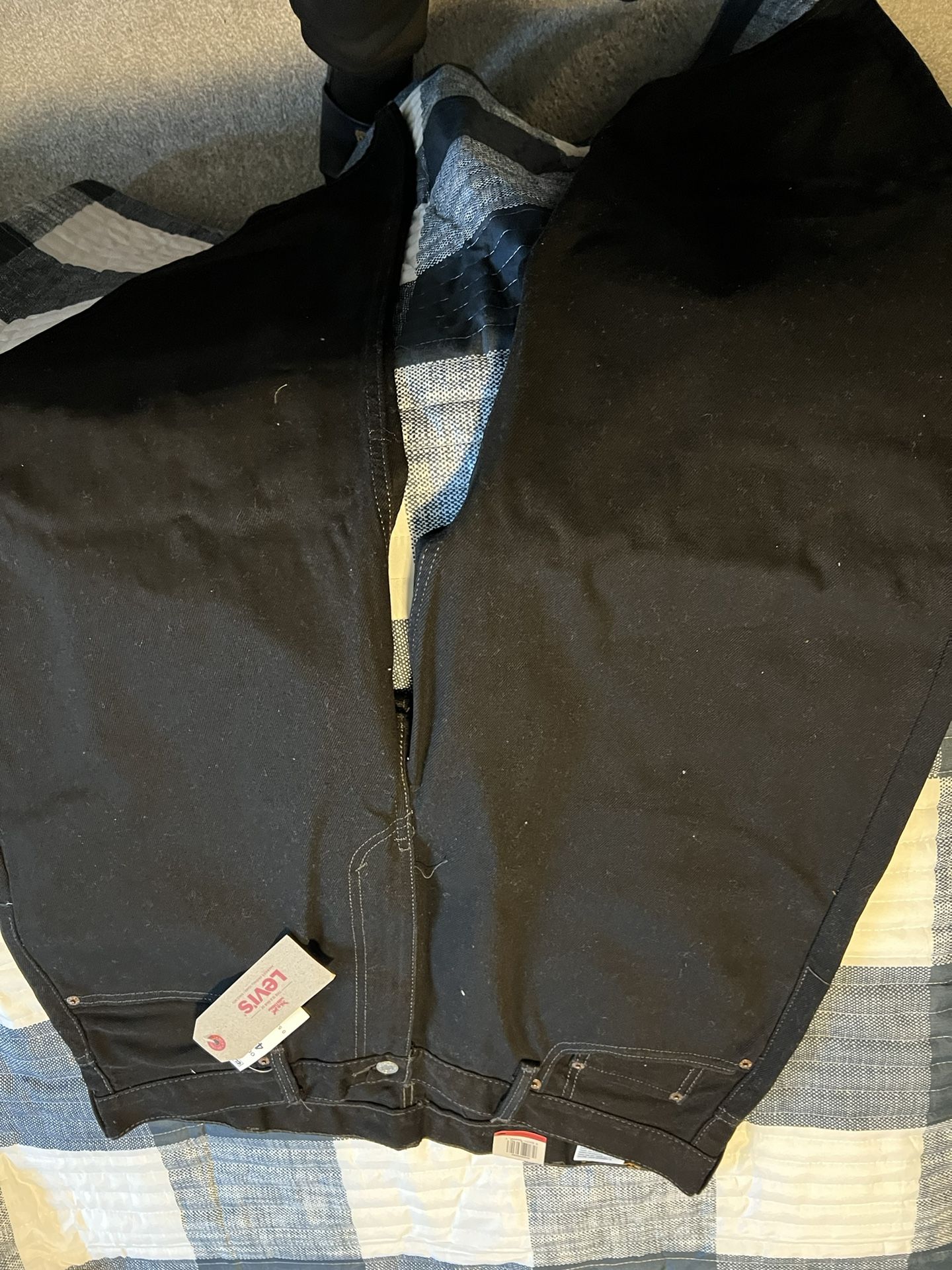 Levi’s Black Jean