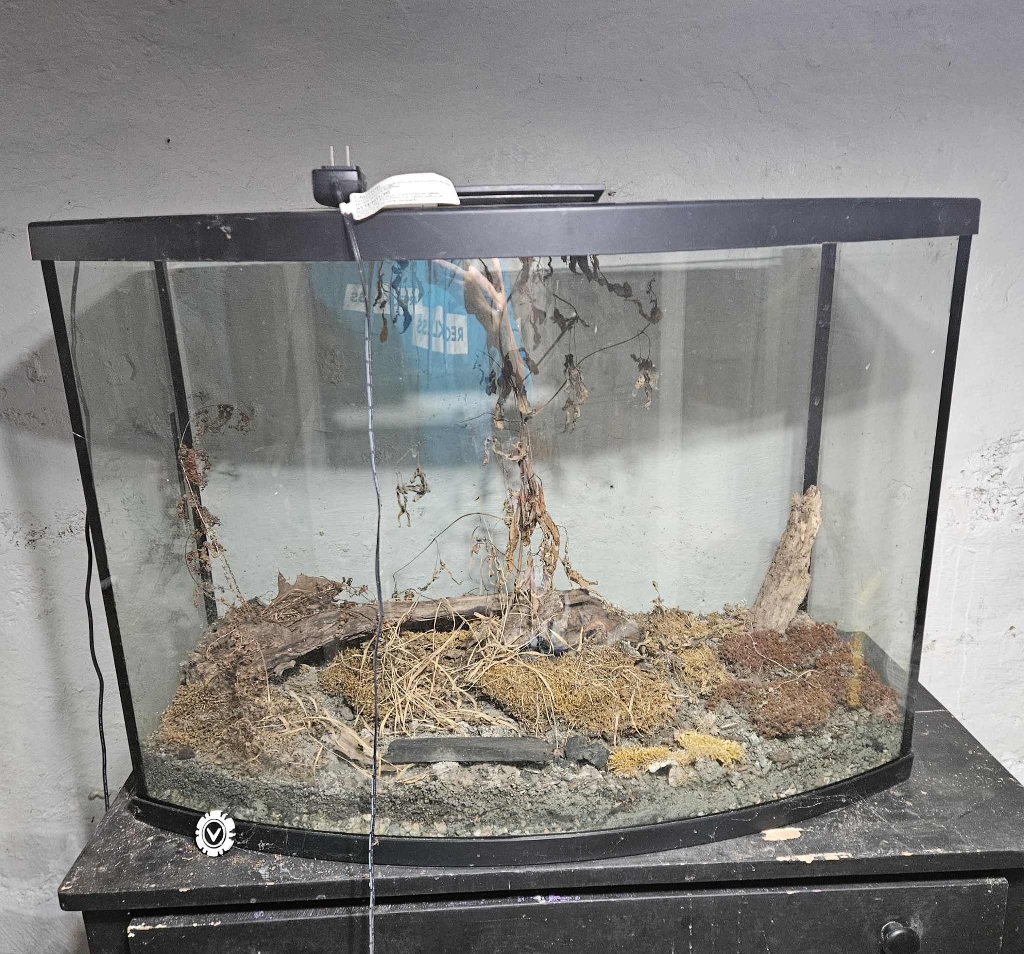 Tank- Water / Ecosystem