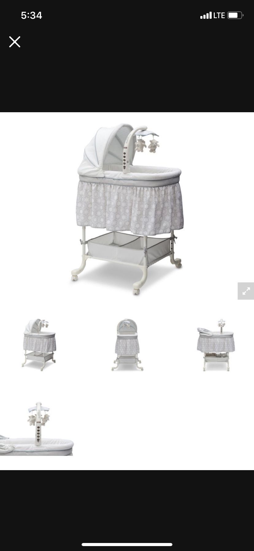 Delta Children Deluxe Gliding Bassinet Brand New In Box