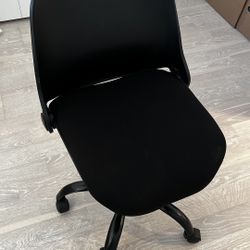 Foldable small Office chair 