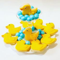 Baby shower treats