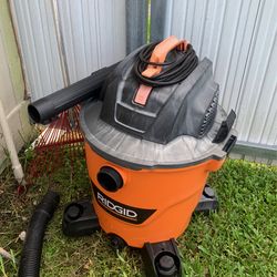 Ridgid Vaccum