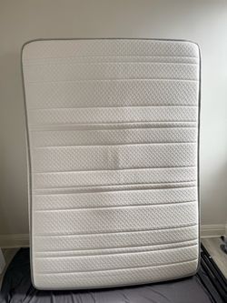 Double Size Mattress White with Gray Trim