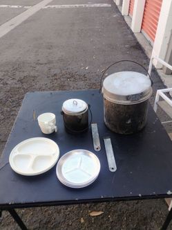Aluminum camping mess kit set