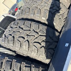 4 Tires 33x12.50-20 $700 No Install 