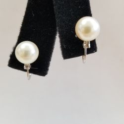 Pearl And Diamond Earrings 