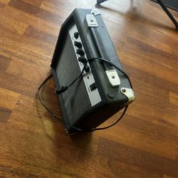 GM-10 Guitar Amplifier — Great Condition