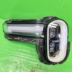 RIVIAN R1S R1T 2024 2025 HEADLIGHT OEM 