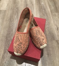Valentino Garavani: Lace Flat Espandrille Loafers