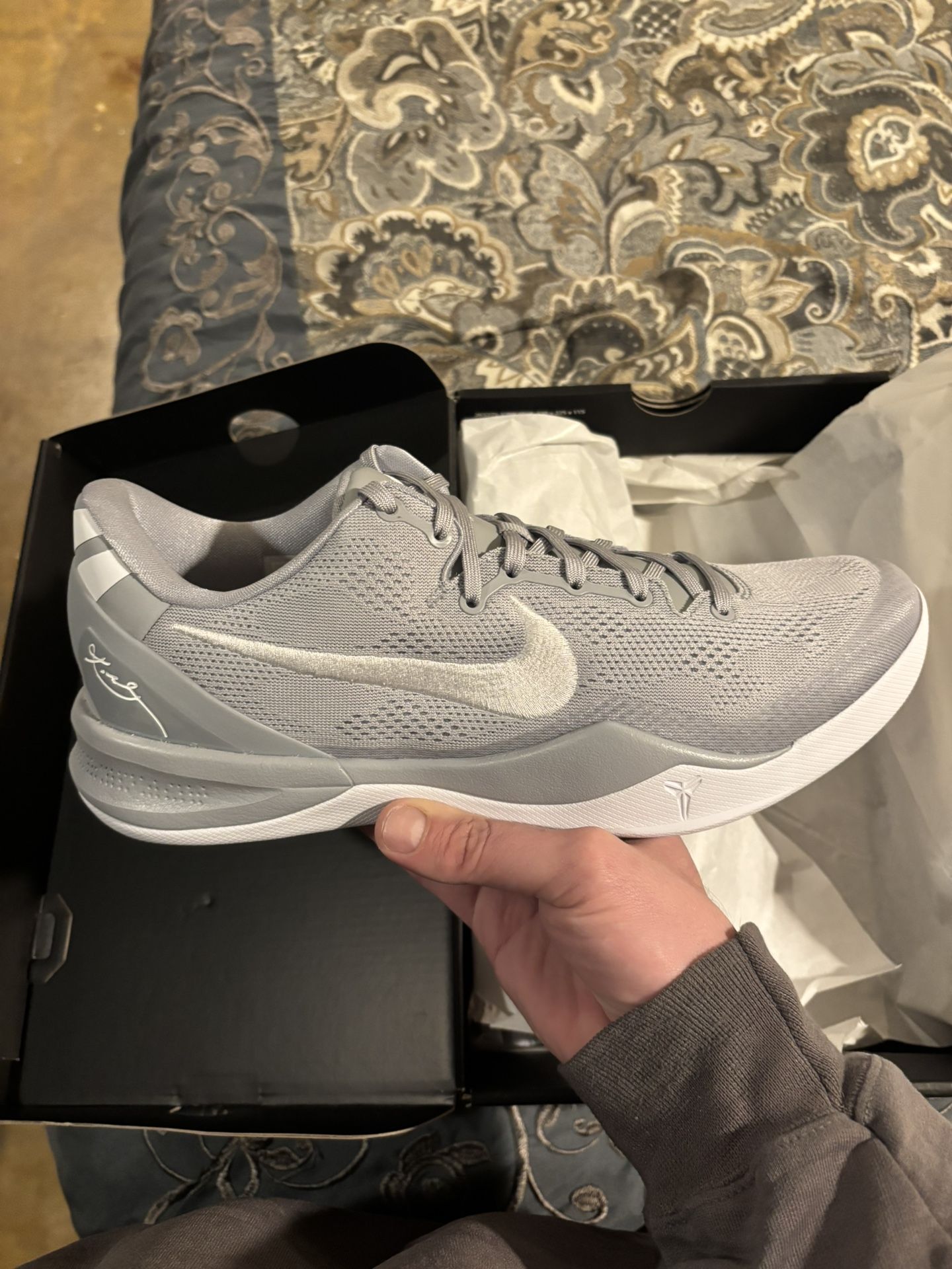 Kobe 8 Protro Wolf Grey Size 12M